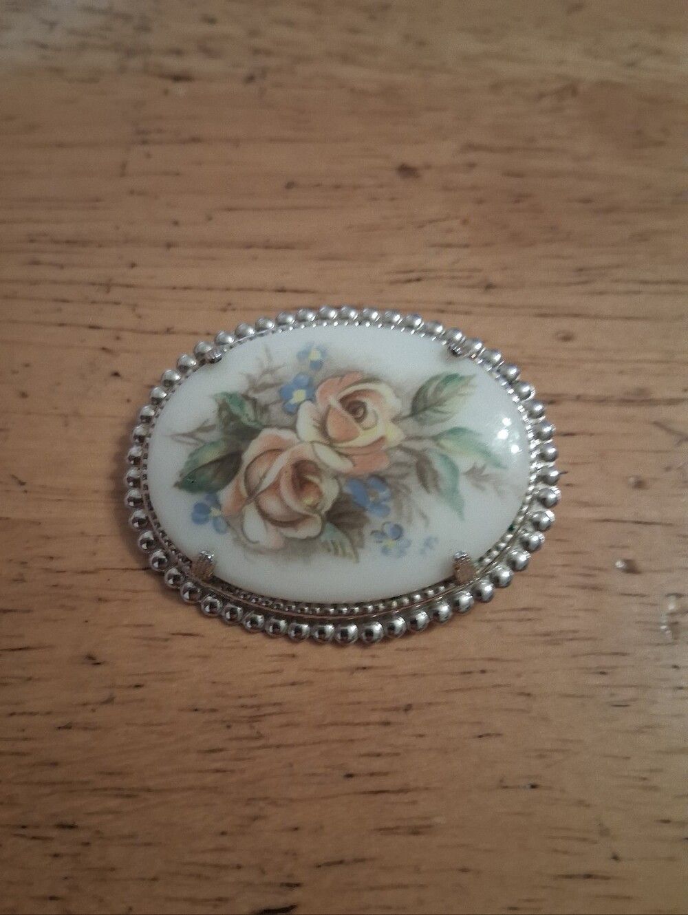 Floral Porcelain Oval Brooch in Cream and Peach